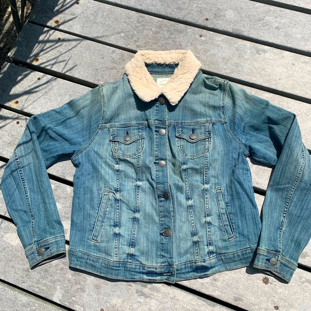 Women’s Jean Jacket